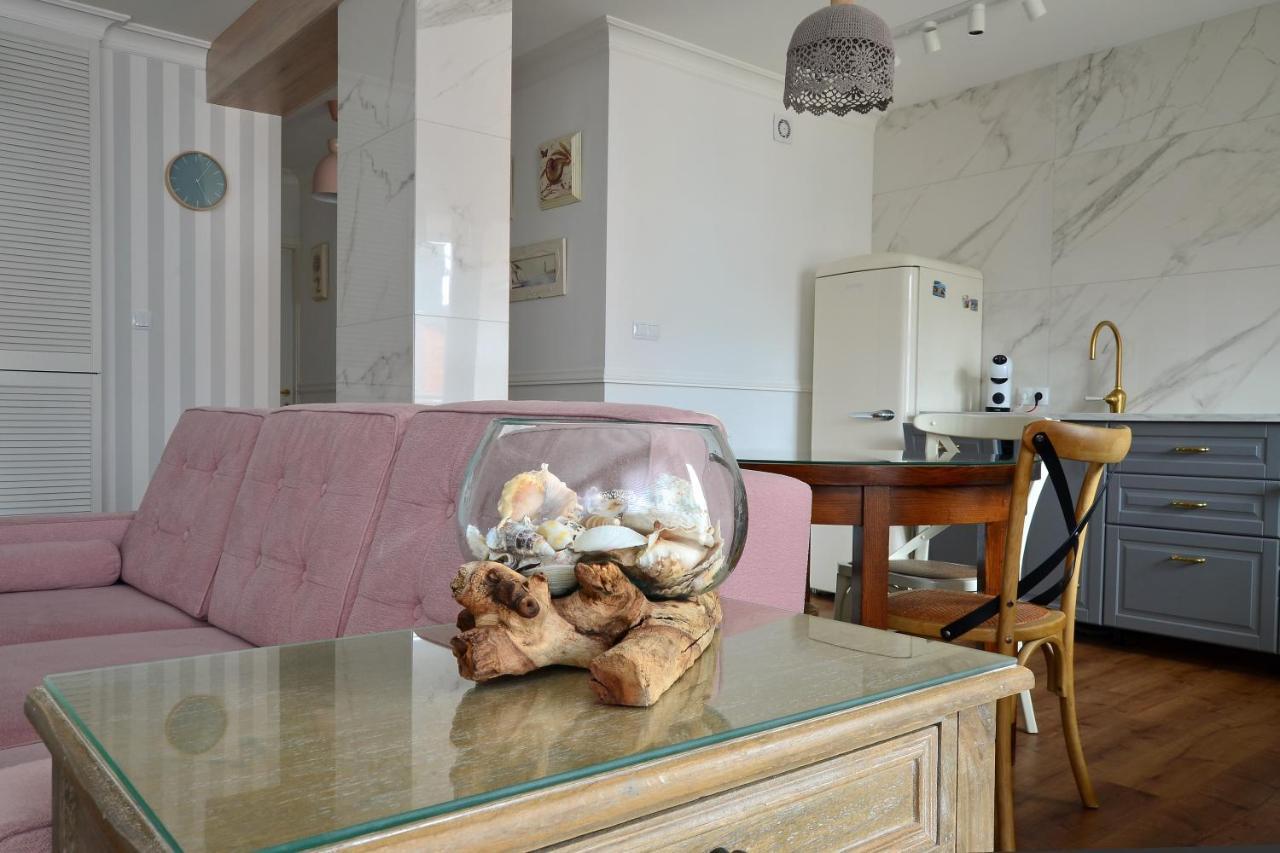 Apartament Biala Sowa - Weisse Eule Apartment Колобжег Экстерьер фото