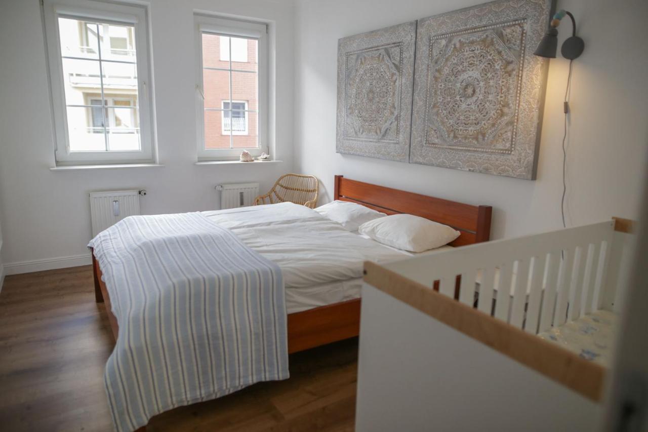 Apartament Biala Sowa - Weisse Eule Apartment Колобжег Экстерьер фото