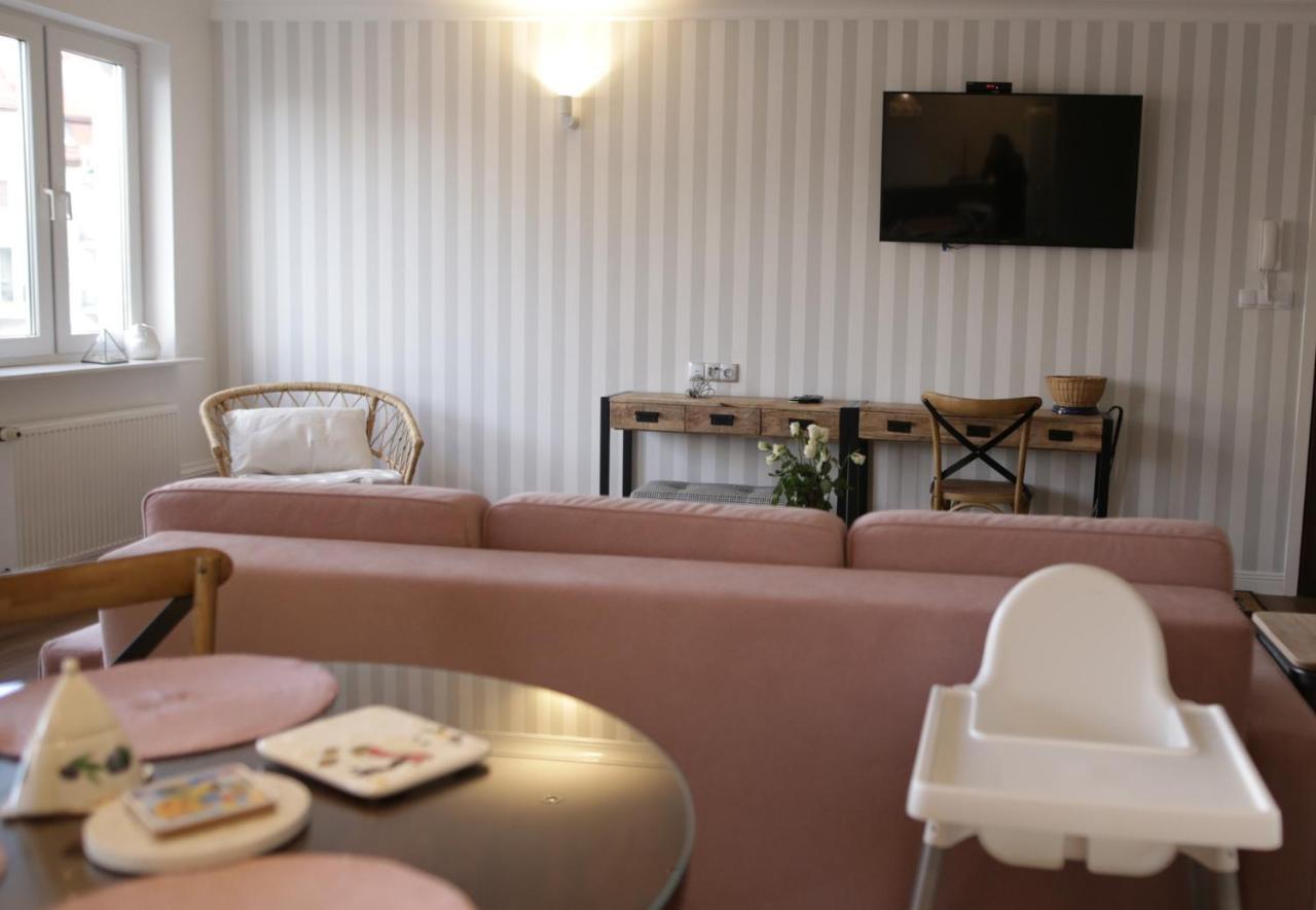 Apartament Biala Sowa - Weisse Eule Apartment Колобжег Экстерьер фото