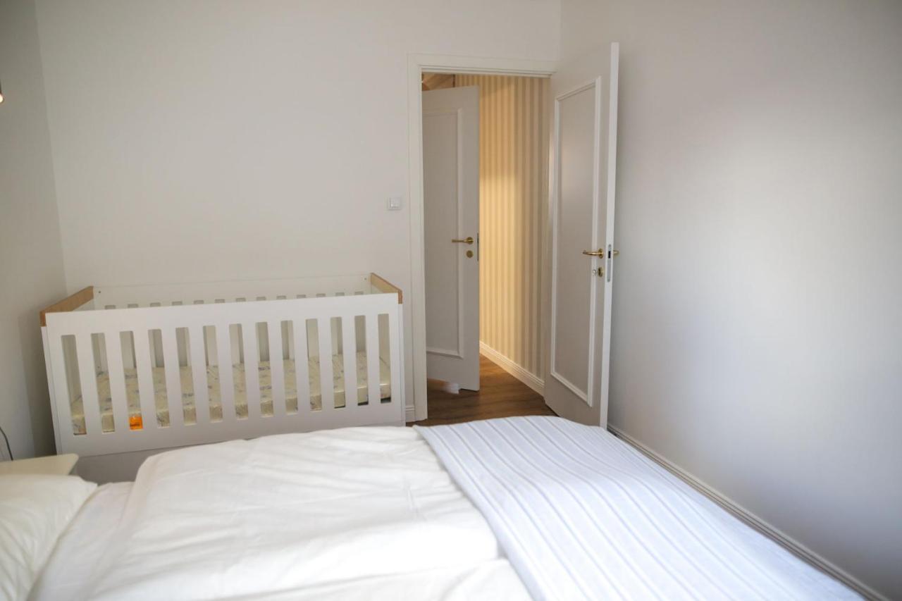 Apartament Biala Sowa - Weisse Eule Apartment Колобжег Экстерьер фото